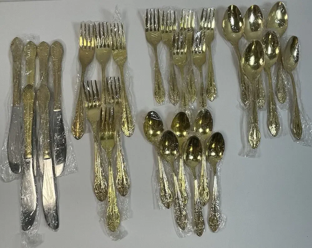 Gibson Gold Electroplated Stainless Steel Flatware Service For 6 - 30 Pc *Read